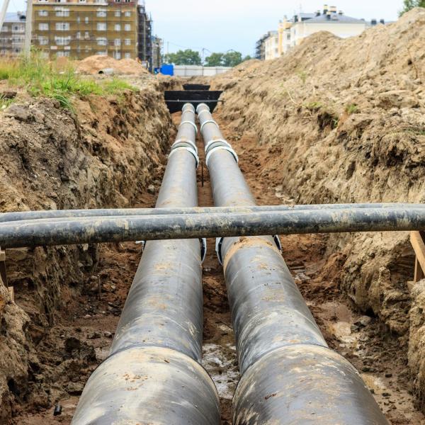 Laying pipes
